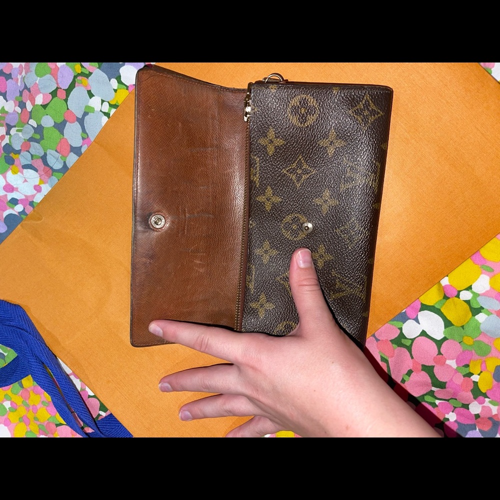 Wallet - image 3